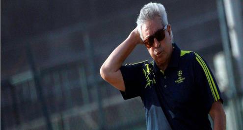 طولان يستقيل من تدريب الجيش بعد الخسارة أمام النصر